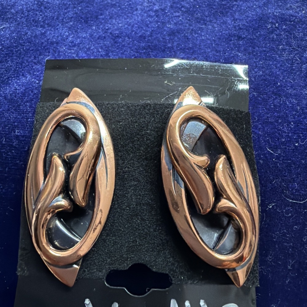 Vintage Modernist Copper Mid Century Abstract Clip On Earrings Signed USA
